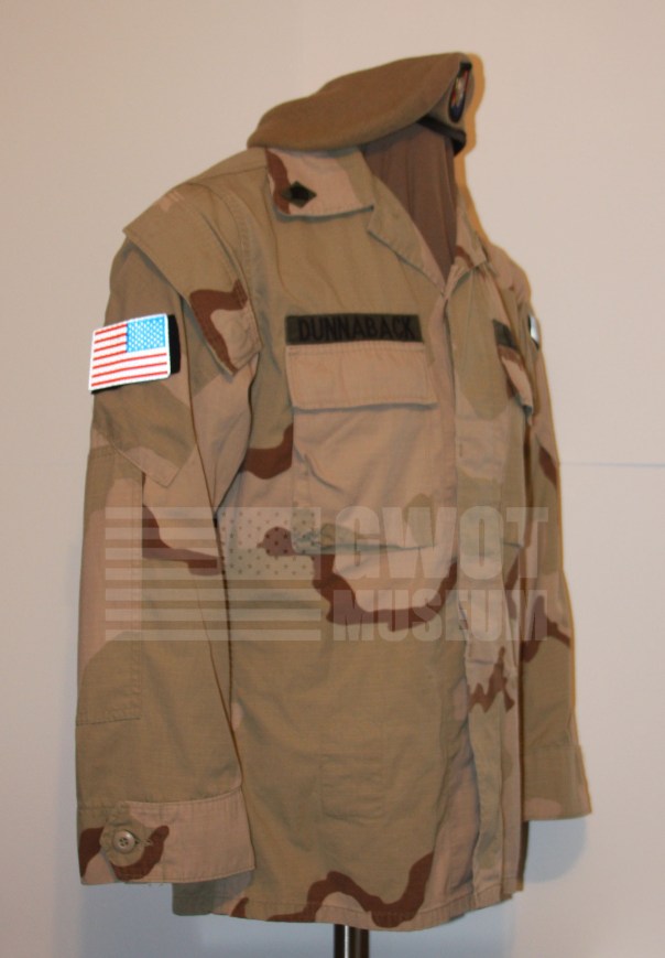 Modified Desert Combat Uniform and Beret of the 75th Ranger Regiment ...